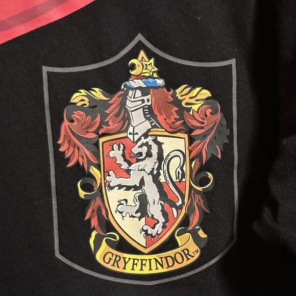 NWT Gryffindor Robe T-Shirt Size L Wizarding World Of Harry Potter - Picture 5 of 5